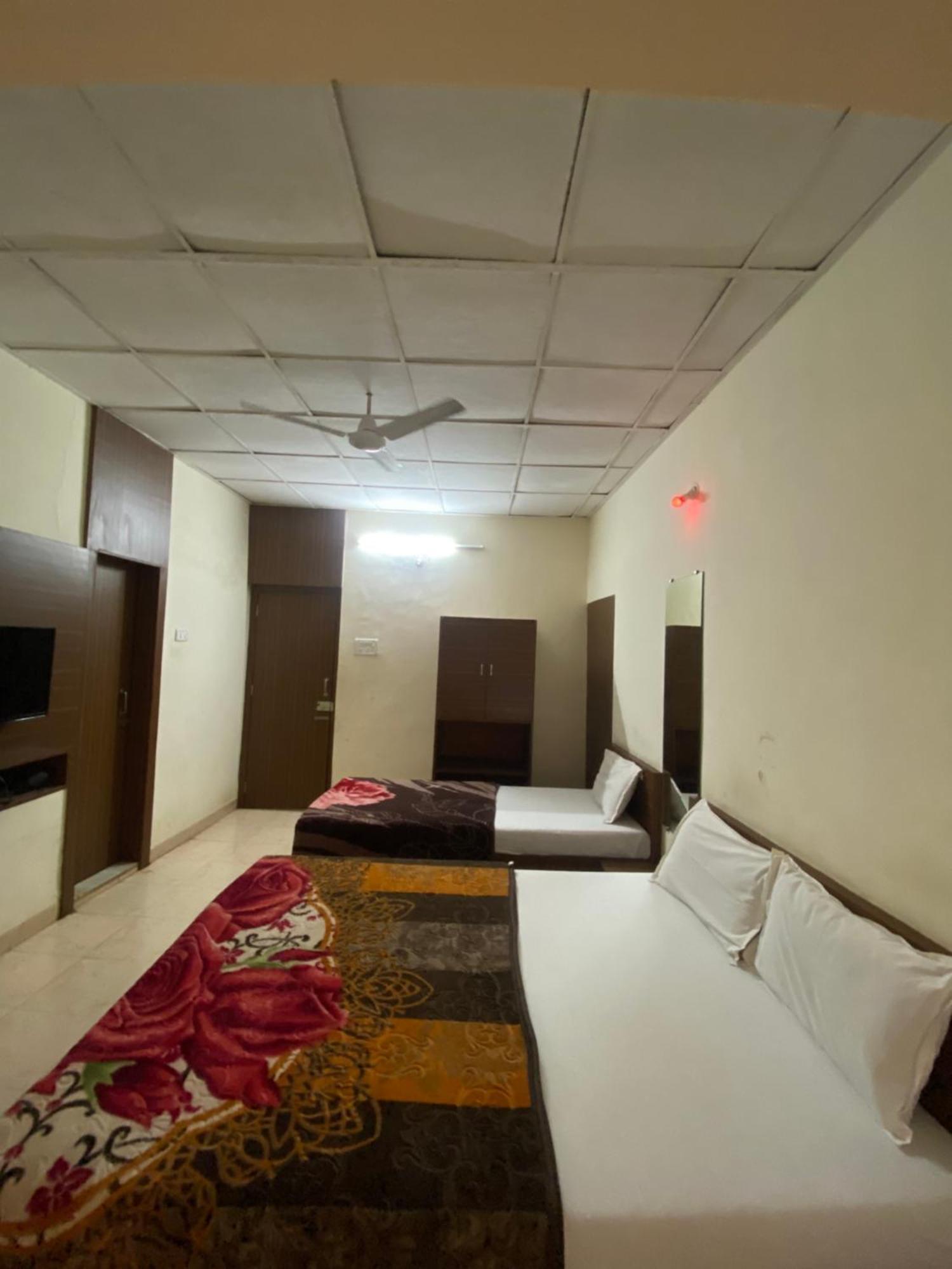 Jewel Resort Lonavala Εξωτερικό φωτογραφία