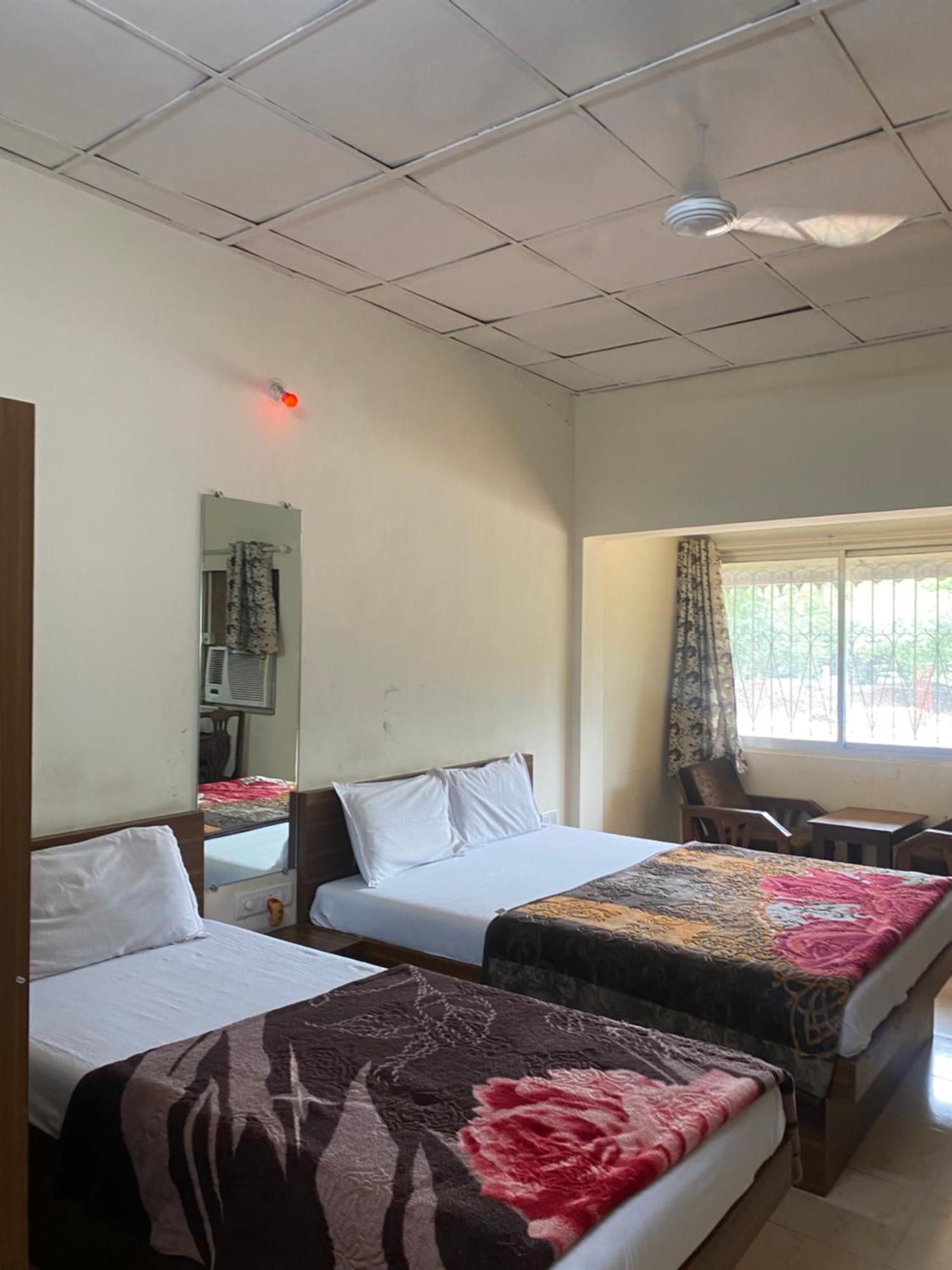 Jewel Resort Lonavala Εξωτερικό φωτογραφία